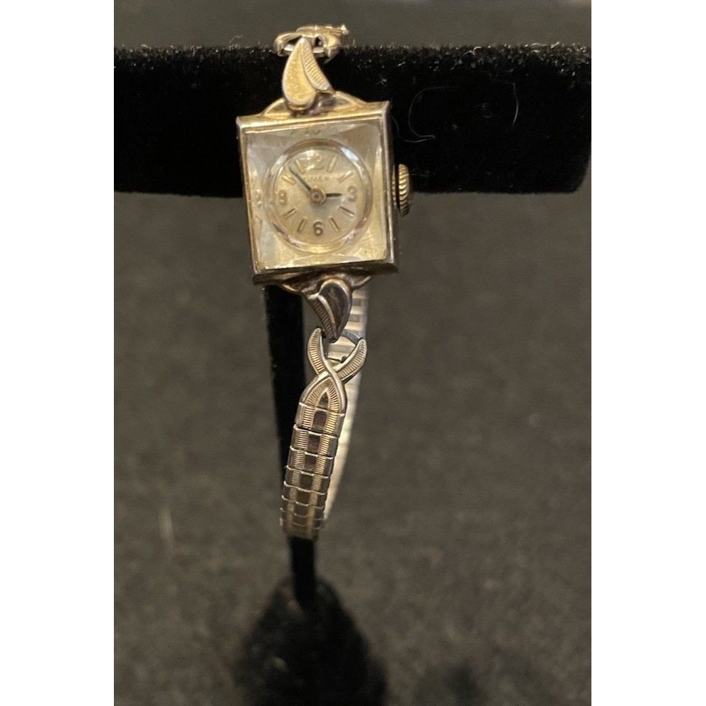 Working Vtg Timex Quartz Ladies Watch Gold Tone Stretchy Fit Seventeen 17 Jewels